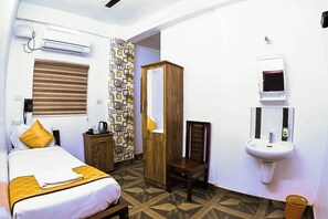 Economy Single Room