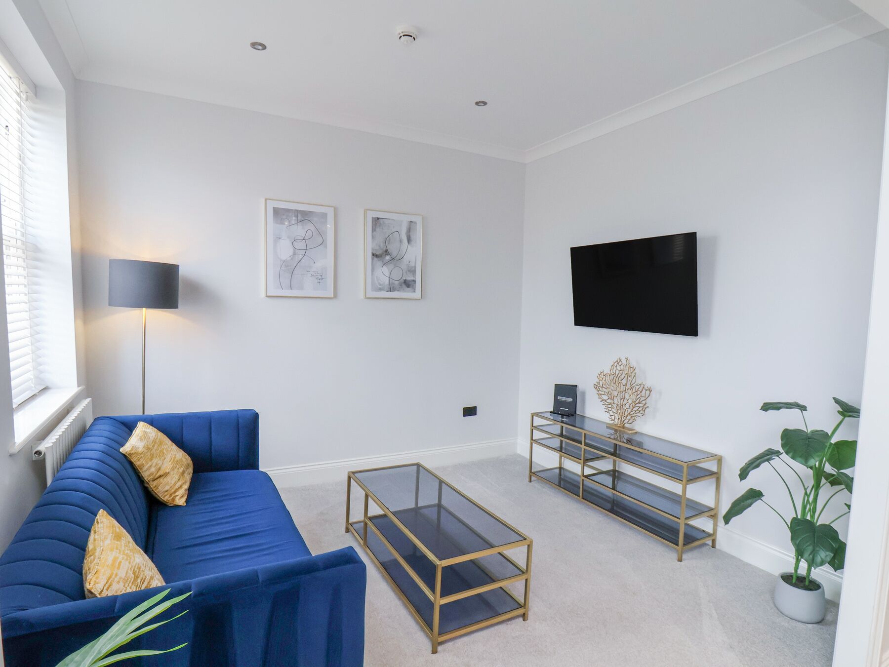 Cottage | Living area