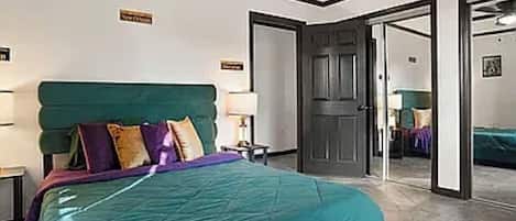 4 bedrooms, iron/ironing board, travel cot, free WiFi