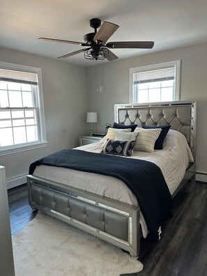 2 bedrooms, WiFi, bed sheets - Cozy 2-bedroom apartment in delightful Greenwood Lake with AC, WiFi (Greenwood Lake)