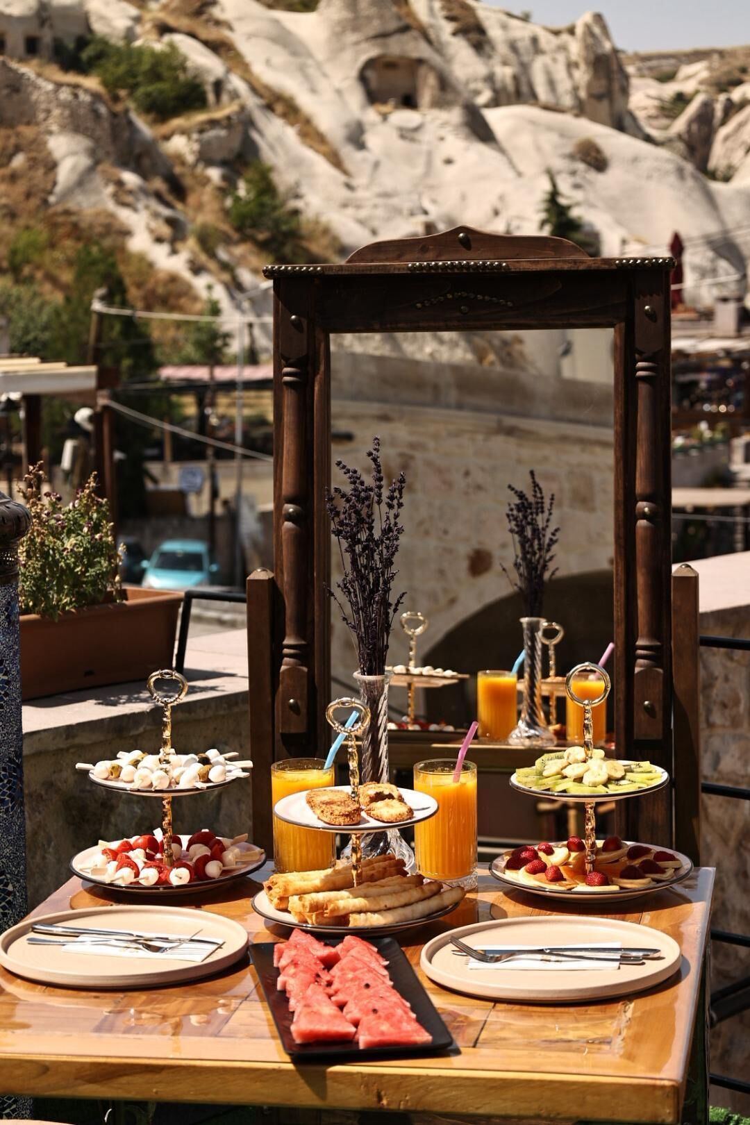 包含每日自助早餐