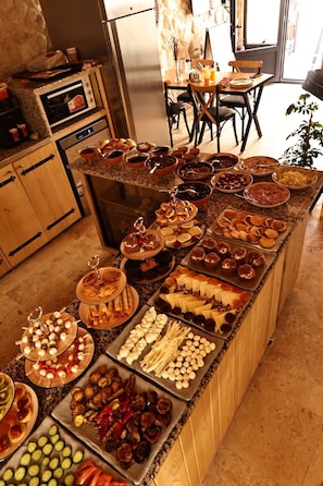 Dagelijks ontbijtbuffet inbegrepen