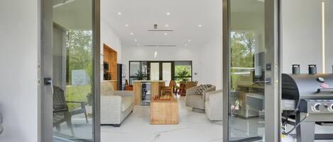 House, Accessible, Private Bathroom (1902 Della Dr) | Lobby