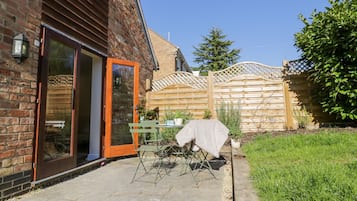 Khu ẩm thực ngoài trời