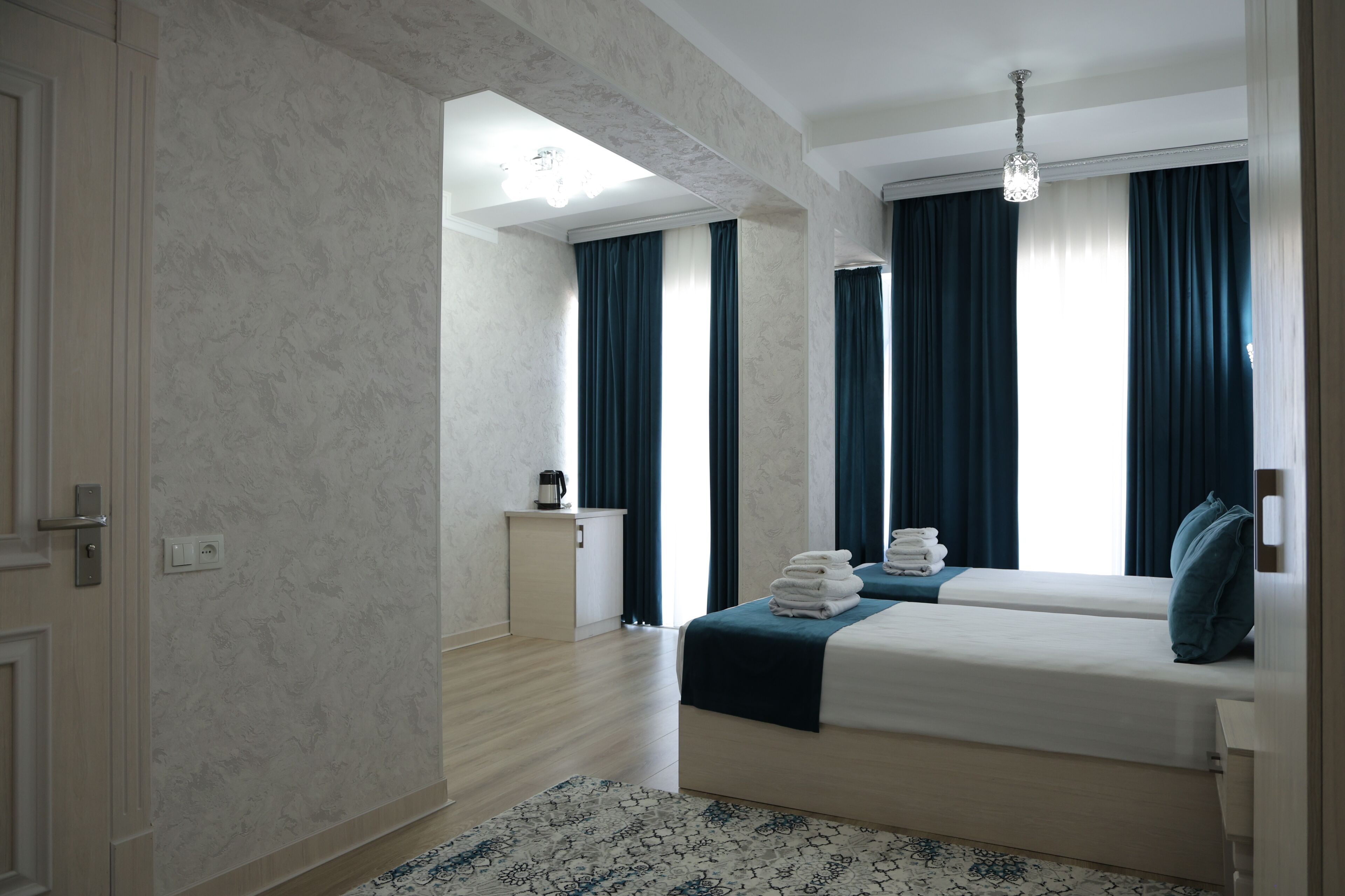 Superior-Doppel- oder -Zweibettzimmer