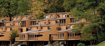 Ridge Top 2 Bedroom Villa at Club Wyndham Shawnee Village