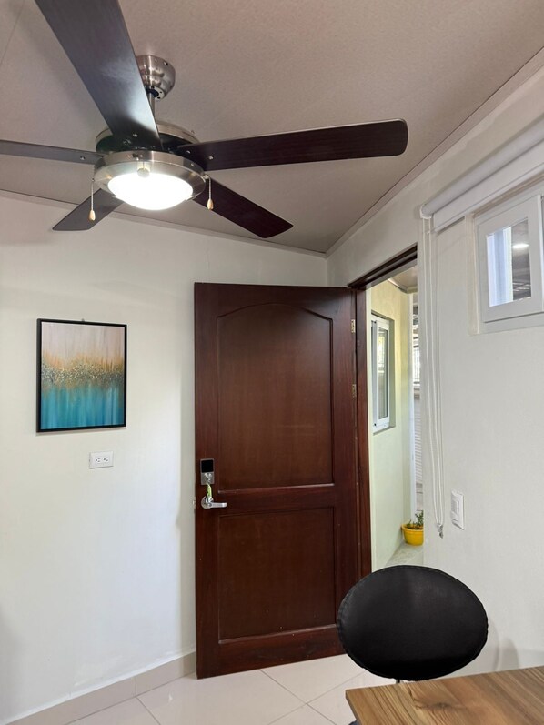 Interior - Studio 5 minutes from the airport (Alajuela)