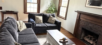 Cozy 3BD/1.5 BA 3 mi from ND campus.