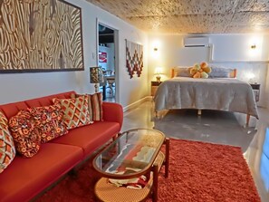 4 Schlafzimmer, Bügeleisen/Bügelbrett, Reisekinderbett, WLAN