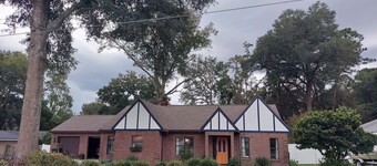 Silver Springs 3-bedroom Chalet with AC, Pool and WiFi in wonderful Ocala