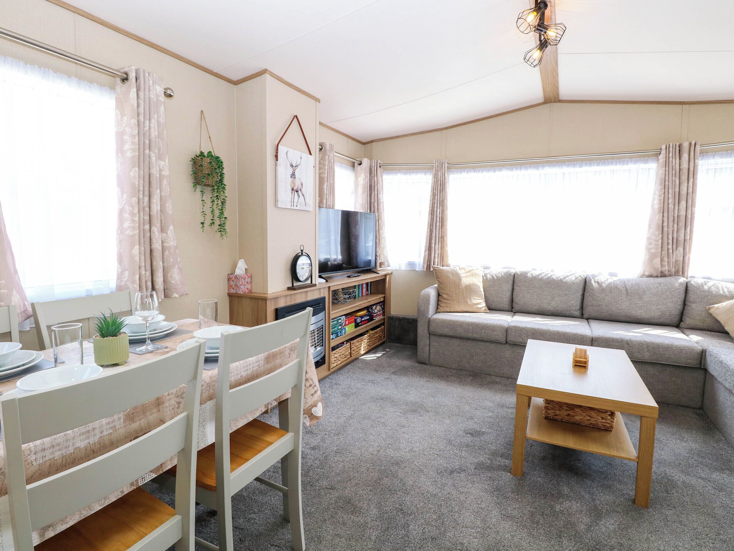 Cottage | Khu phòng khách