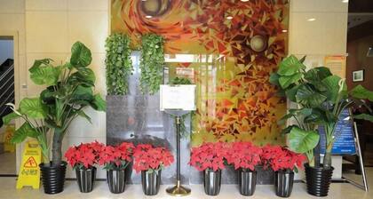 Guantong Modern Hotel (Beijing Qianmen)