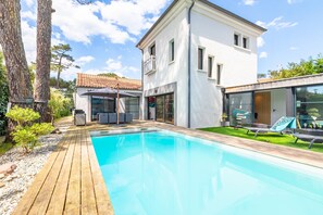 A heated pool - Villa Marlow - Havre de paix à Anglet Chiberta (Anglet)
