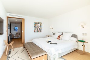 3 camere, ferro/asse da stiro, Wi-Fi gratuito, lenzuola