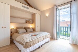 4 chambres, fer et planche à repasser, Wi-Fi gratuit, draps fournis