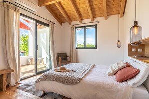 4 chambres, Wi-Fi gratuit, draps fournis