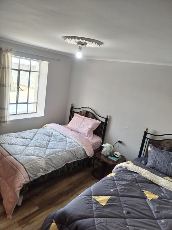 1 bedroom, WiFi, bed sheets