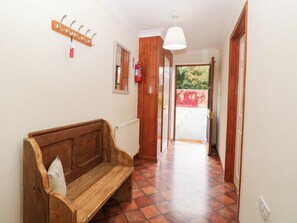 Cottage | Interior - Sycamore (Dereham)