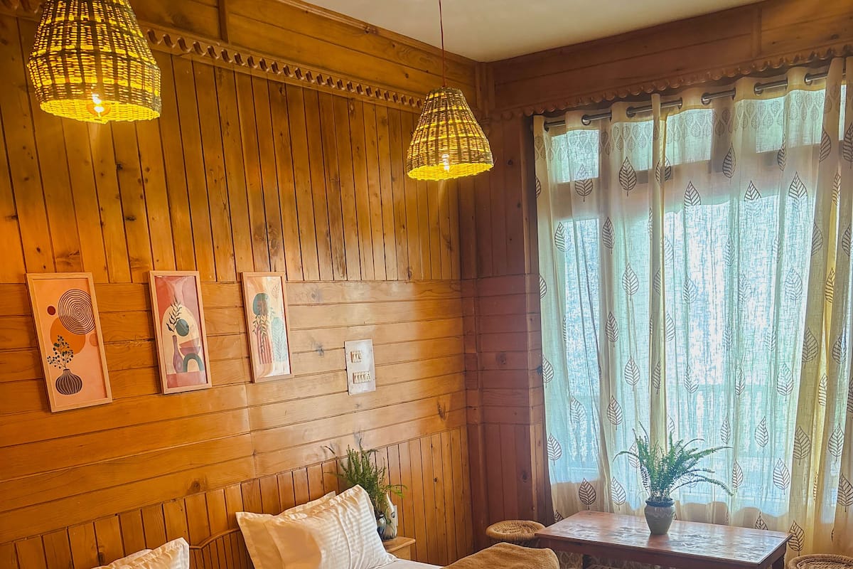 Family Double Room, 1 Bedroom, Patio, Mountain View | Desk, laptop workspace