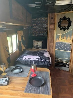 1 chambre, Wi-Fi gratuit, draps fournis