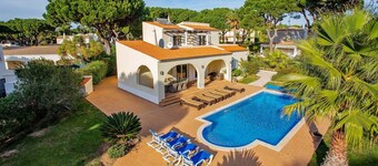 Magnificent villa 10 minutes from the sea