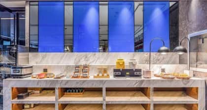 Super 8 Collection Hotel (Lanzhou Railway Station Hongxingxiang Subway Station)