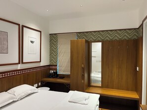 Comfort Suite | Desk, free WiFi