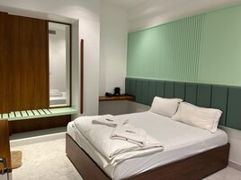 Habitación tradicional | Escritorio y wifi gratis