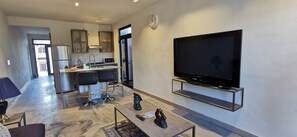 Comfort Apartment, Hill View | Living area - Depto Pino Blanco (Monterrey)