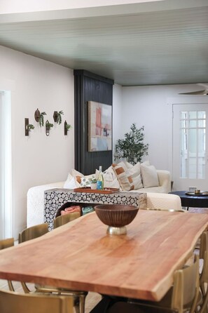 Dining - The May House - Heated Pool - Historic Downtown (St. Augustine)