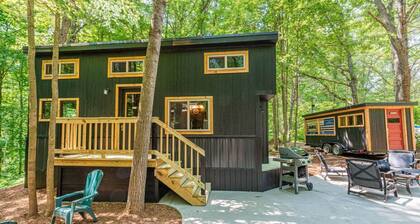 River Retreat Tiny Homes:Wood Sauna/Rec Room/River