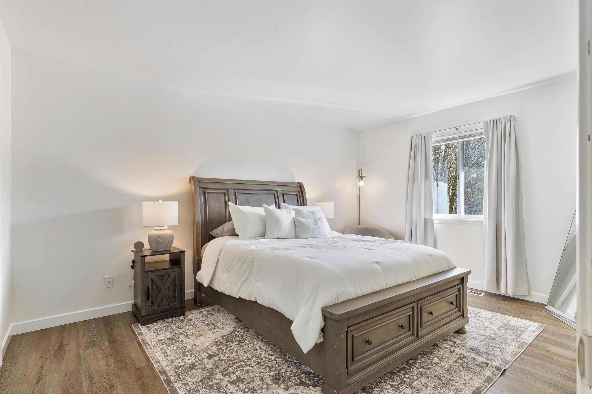 3 多间卧室、办公桌、熨斗/熨衣板、免费 WiFi