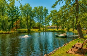 Property grounds - Lake Holcombe Waterfront Escape (Holcombe)