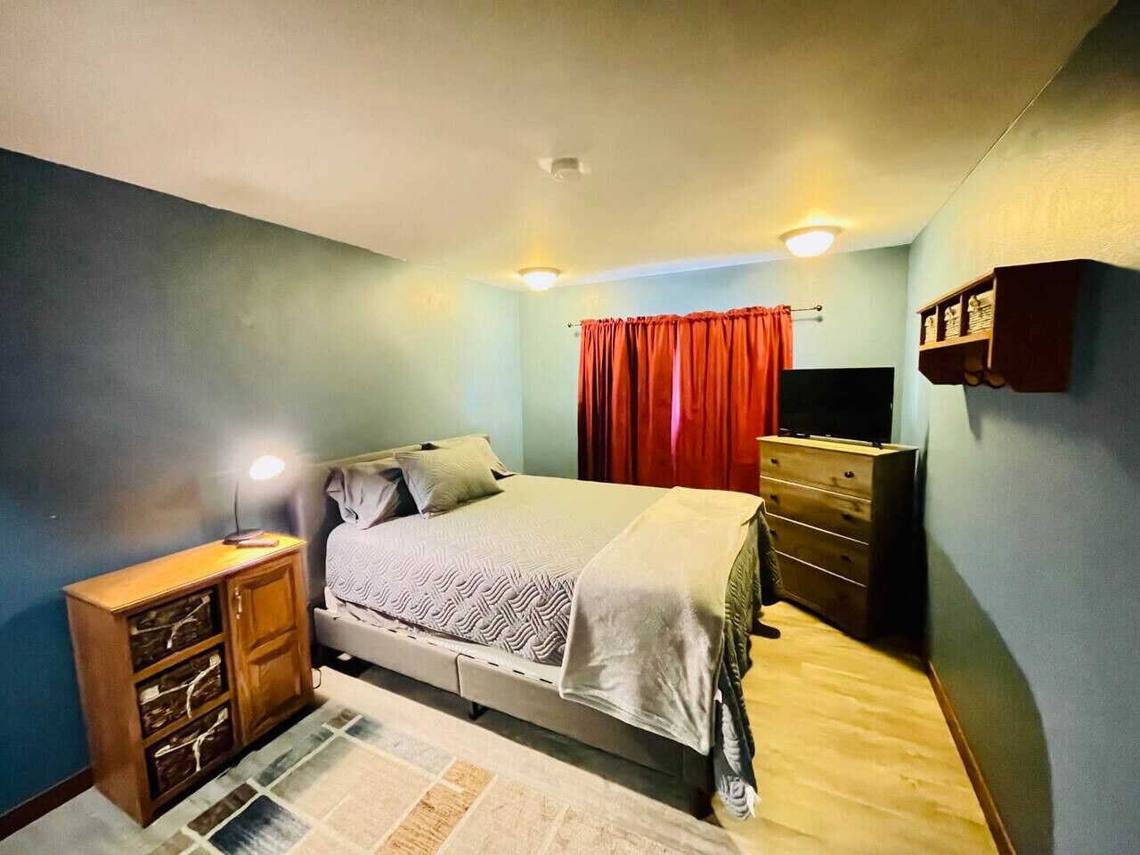 3 Schlafzimmer, Reisekinderbett, WLAN, Bettwäsche