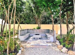 Terrace/patio - Peaceful House, Private Pool, 2 cars included (Akumal)