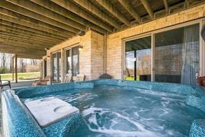 Bain à remous extérieur