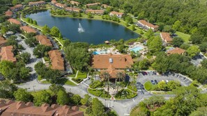 Exterior - Beautiful 4 Bedroom Pool Home Near Disney (Kissimmee)