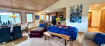 Beautiful Lakeview home - 360 views. In Stagecoach State Park.