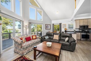 Smart TV, fireplace, table tennis, books