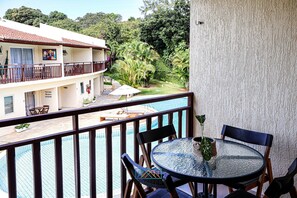 Elite Suite | Outdoor dining