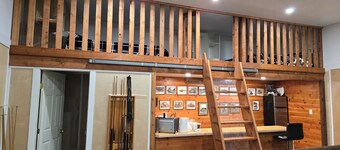 unique loft space close to town, skiing, biking and hiking