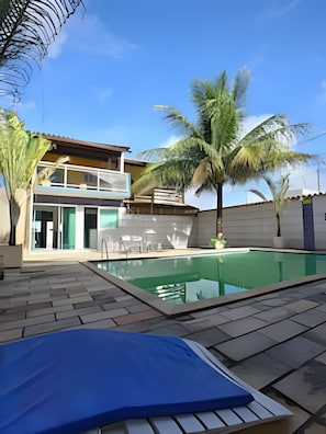 Villa | Pool | Outdoor pool - Casa em Iguaba Grande - RJ 1 (Iguaba Grande)