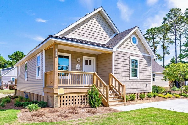 Exterior - Outer Banks Family Fun Cottage! (Powells Point)