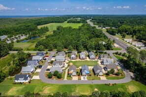 Exterior - Outer Banks Family Fun Cottage! (Powells Point)