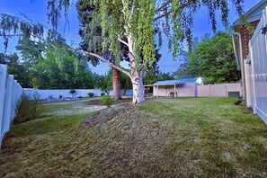 Property grounds - Odd-Den in Ogden, Where Every Room Has a Plot Twist. (Ogden)