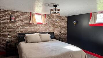 2 habitaciones, tabla de planchar con plancha, wifi y ropa de cama