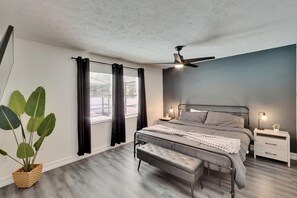 3 bedrooms, iron/ironing board, travel crib, WiFi