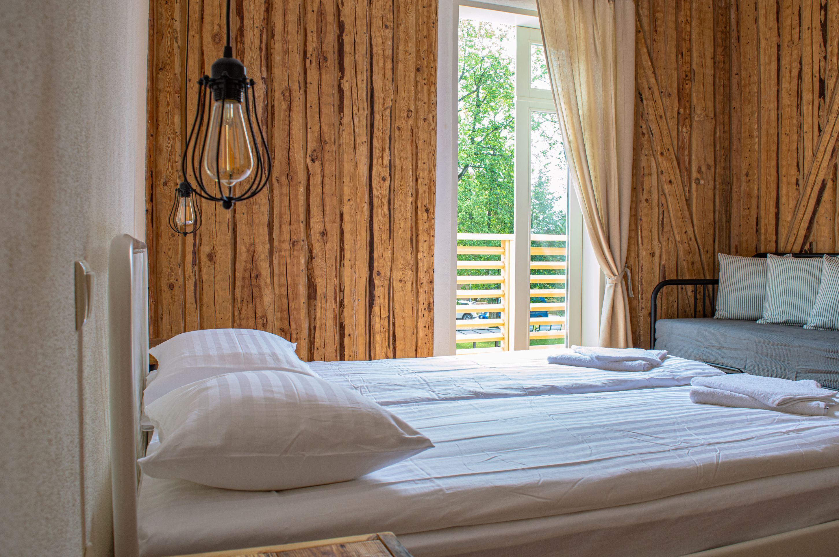 بديكورات فريدة لكل غرفة وطراز فريد لكل وحدة ومكتب