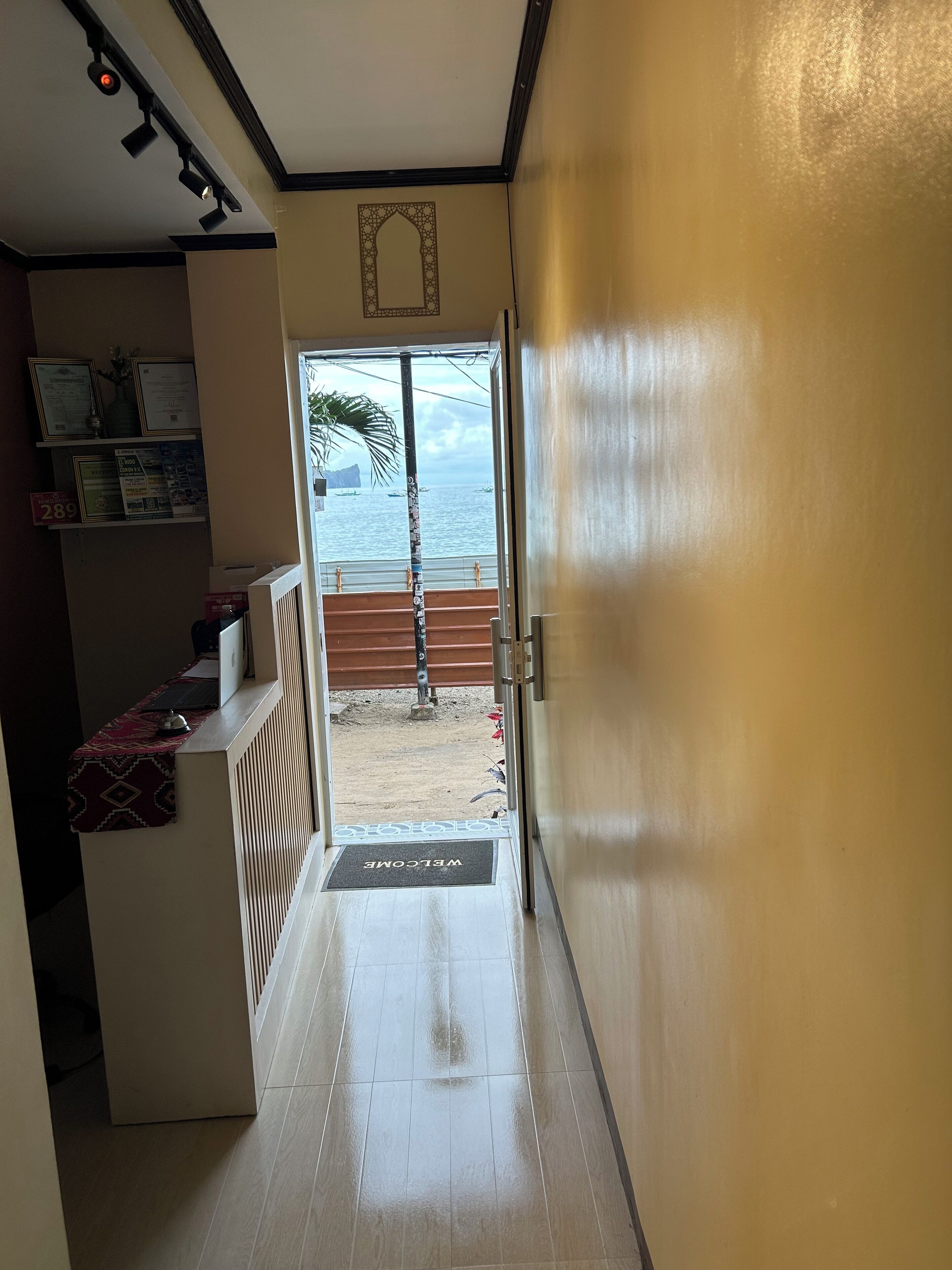 Fachada de la propiedad