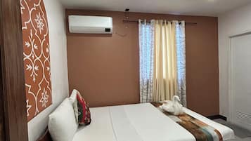 Family Triple Room | Free WiFi